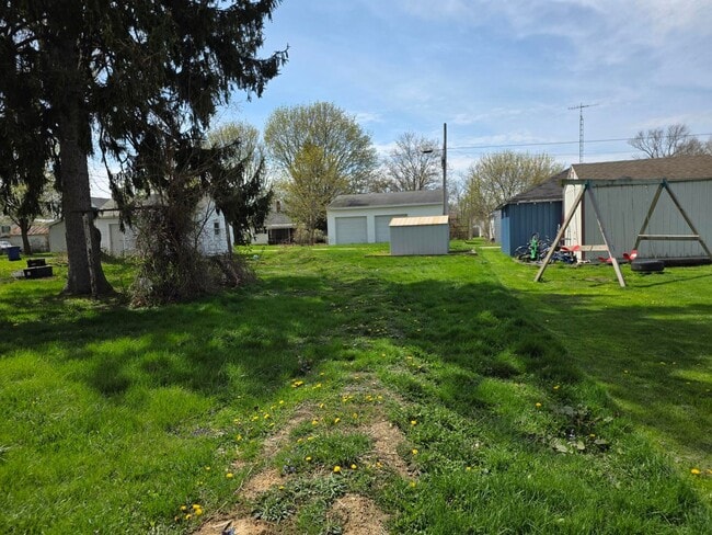 Building Photo - 3 Bedroom 1 Full Bath Single Family Two-Story Home--20 Seltzer Ave Shelby