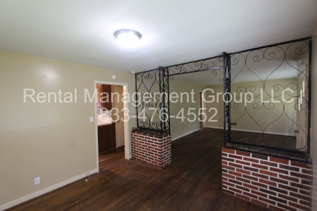 Building Photo - New On The Market!  Better Hurry!!