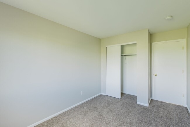 Building Photo - 5288 S Jericho Way