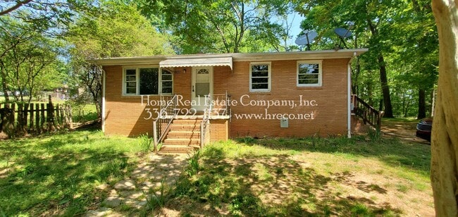 Primary Photo - 2209 E Twenty-Fifth St