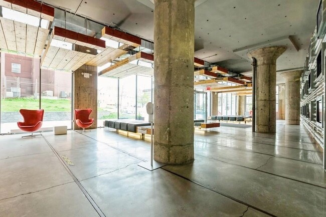 Building Photo - 50 Dey St