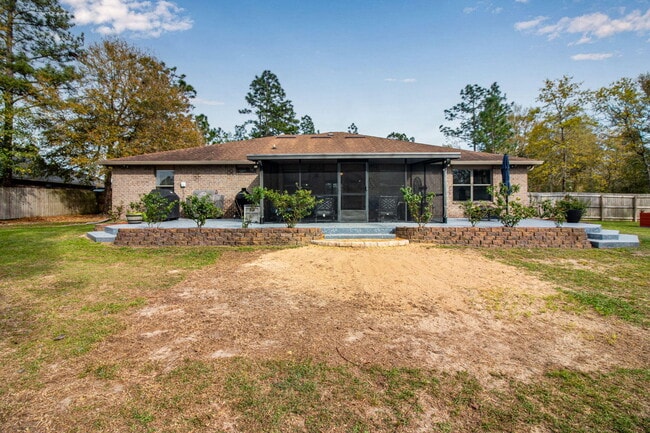 Building Photo - 6494 Welannee Blvd
