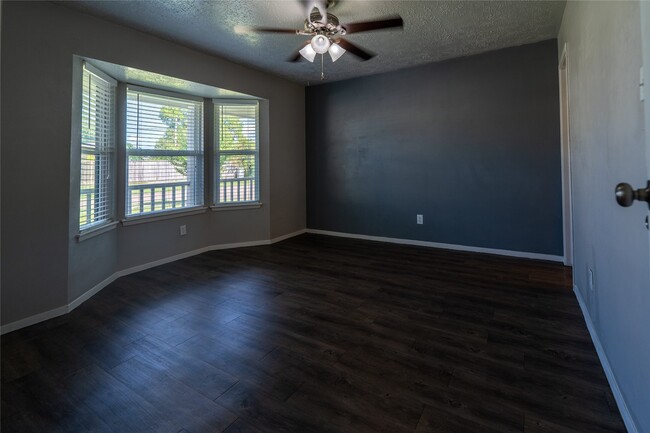 Building Photo - 2027 Alabama St