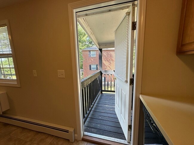Building Photo - 85 Hosmer St