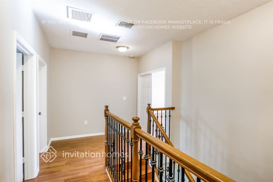 Building Photo - 3066 SW 155th Ave