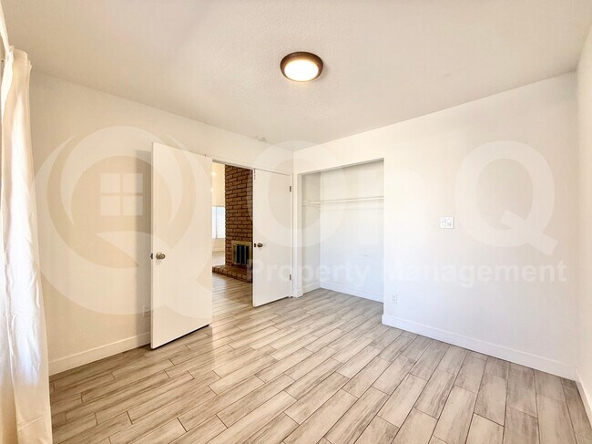 Building Photo - 3147 W Phelps Rd
