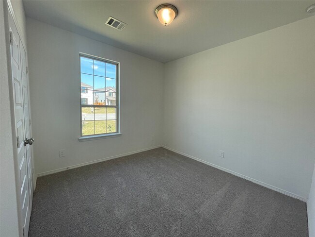 Building Photo - 9645 Caney Trails Rd