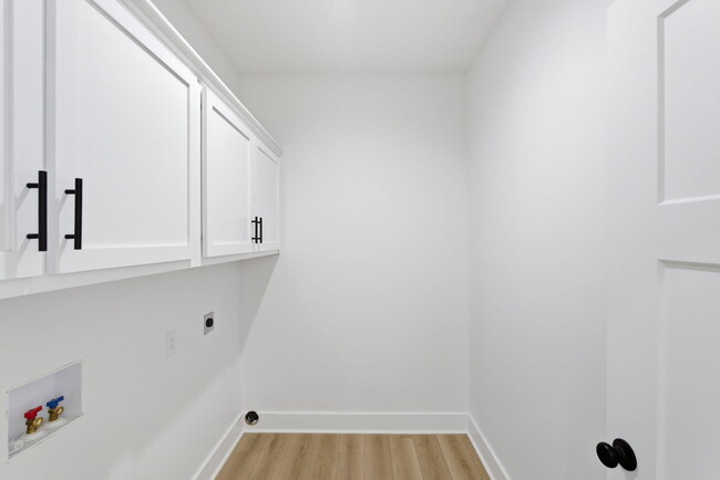 Building Photo - 406 Cheyenne Ct