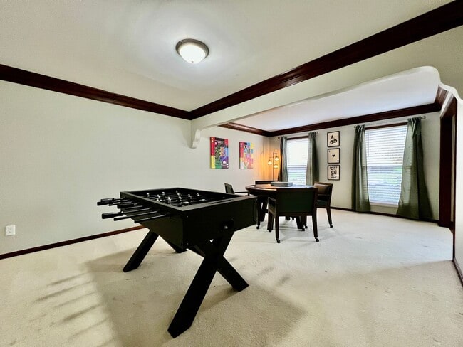Building Photo - 7033 Willowood Dr