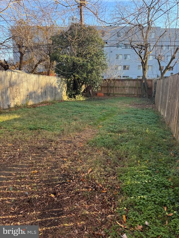 Building Photo - 3710 3rd St S