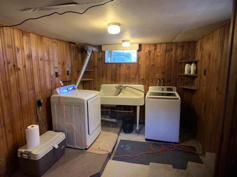 Building Photo - 130 Winthrop St