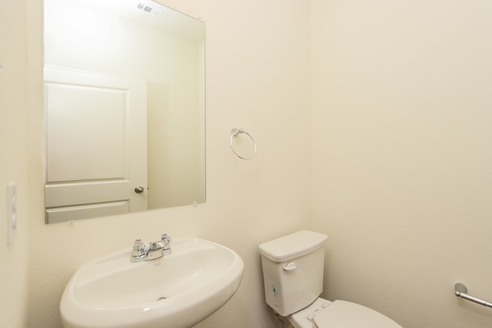 Building Photo - 1801 Sandlin Dr