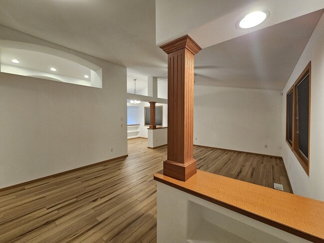 Building Photo - 508 Stickney Mountain Pl