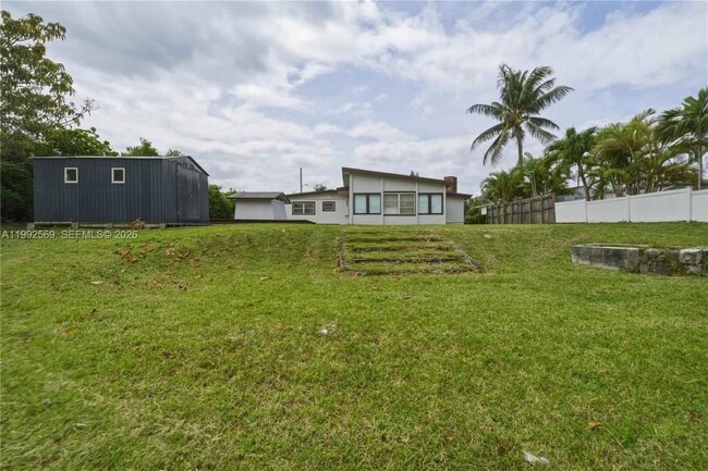 Building Photo - 3825 SW 33rd St