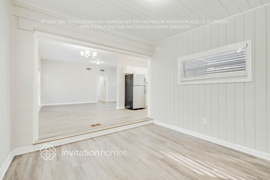 Building Photo - 6336 Bondy Pl