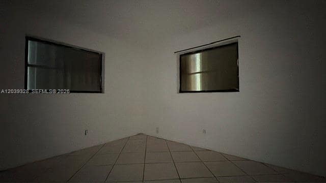 Building Photo - 2128 Roosevelt St