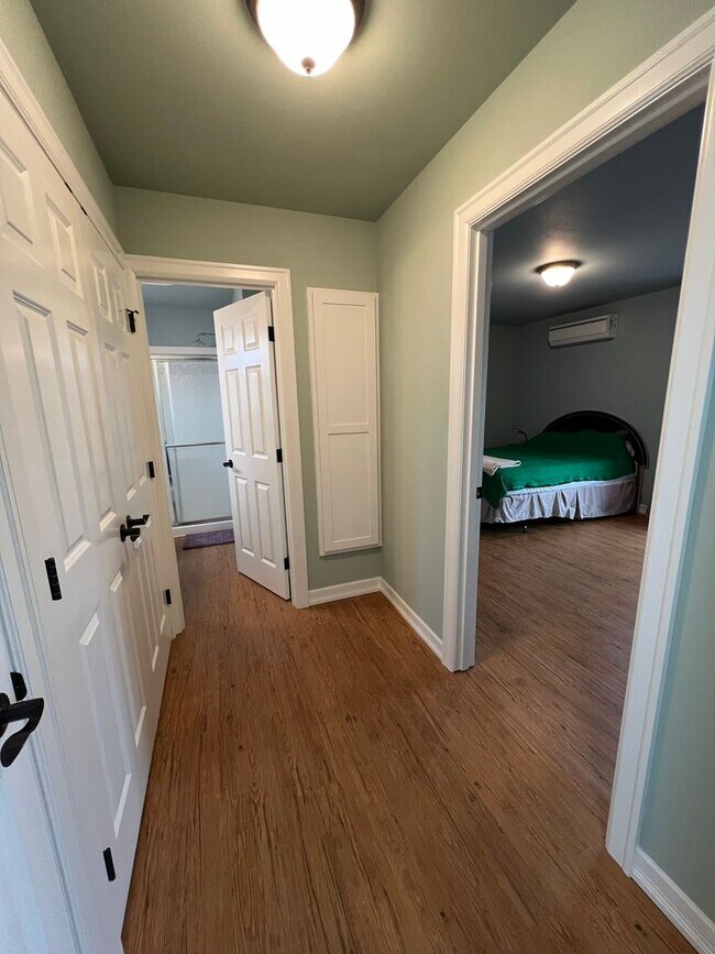 Building Photo - Waterfront 2 Bedroom Home in Ferndale!
