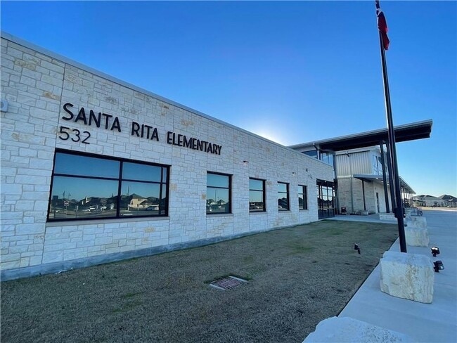 Building Photo - 218 Cascata Way