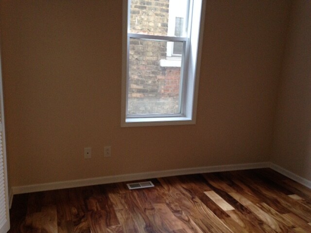 Building Photo - 3630 S Paulina St