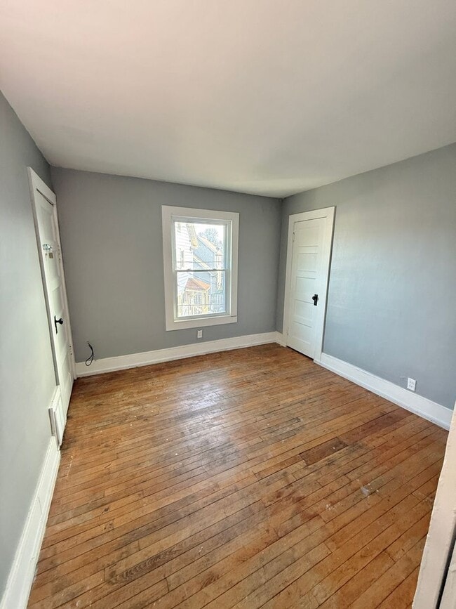 Building Photo - 33-35 Ripley Street