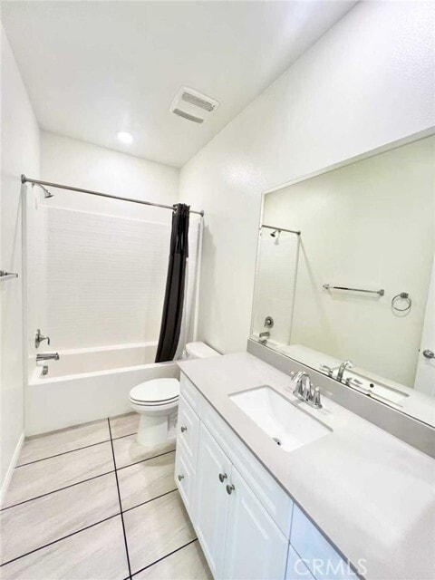 Building Photo - 229 Steely
