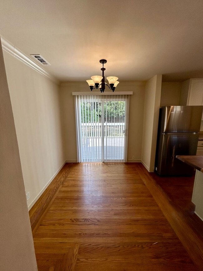 Building Photo - Exceptional Single Family House for Rent!