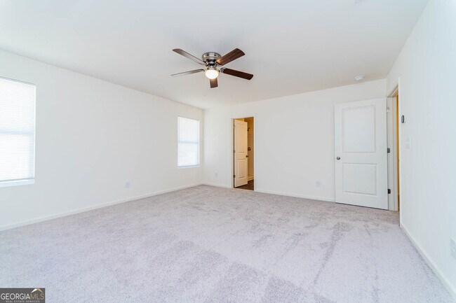 Building Photo - 307 Gazebo Dr