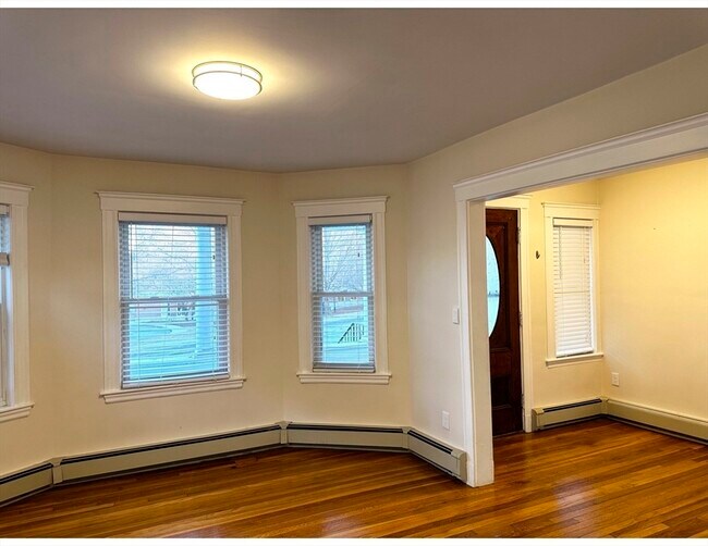 Building Photo - 41-43 Boylston St