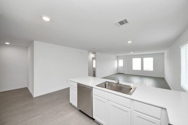 Building Photo - 25415 Birch St