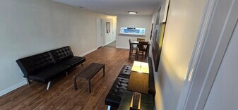 Common Area - University Commons