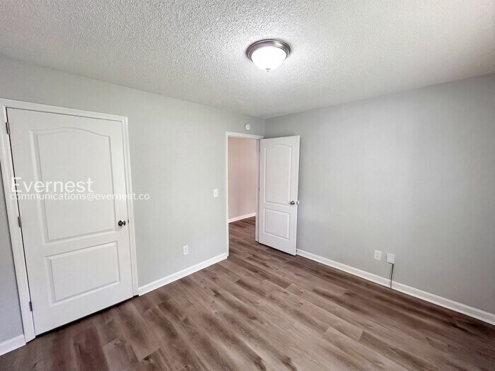 Building Photo - 1529 Ocoee Trail