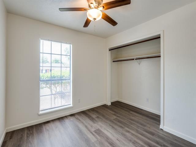 Building Photo - 134 W Way Dr