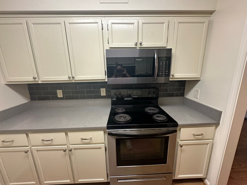 Building Photo - 2118 Acklen Ave