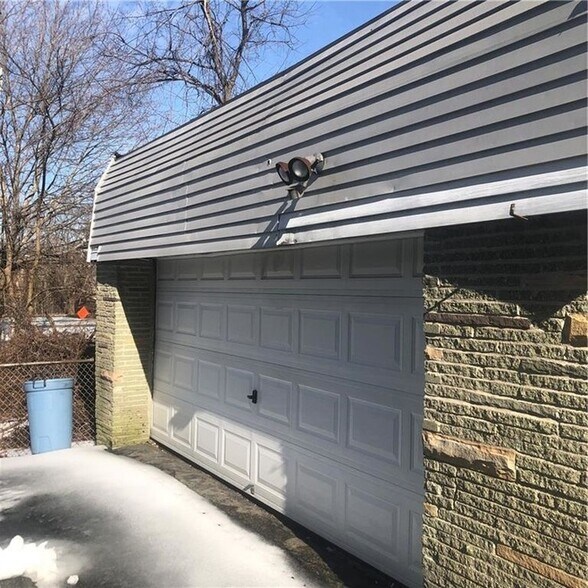 Building Photo - 15 Florida Ave