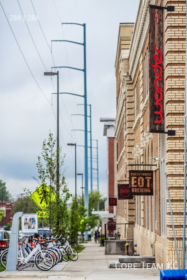 Building Photo - 1180 E 30th St