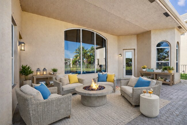 Building Photo - 6068 Pond Bluff Ct