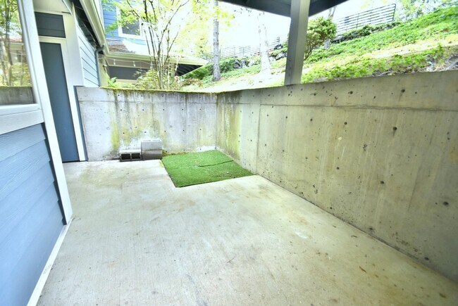 Building Photo - 2bd/2ba Bothell Condo