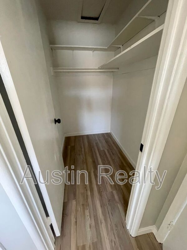 Building Photo - 4156 Folsom Ave