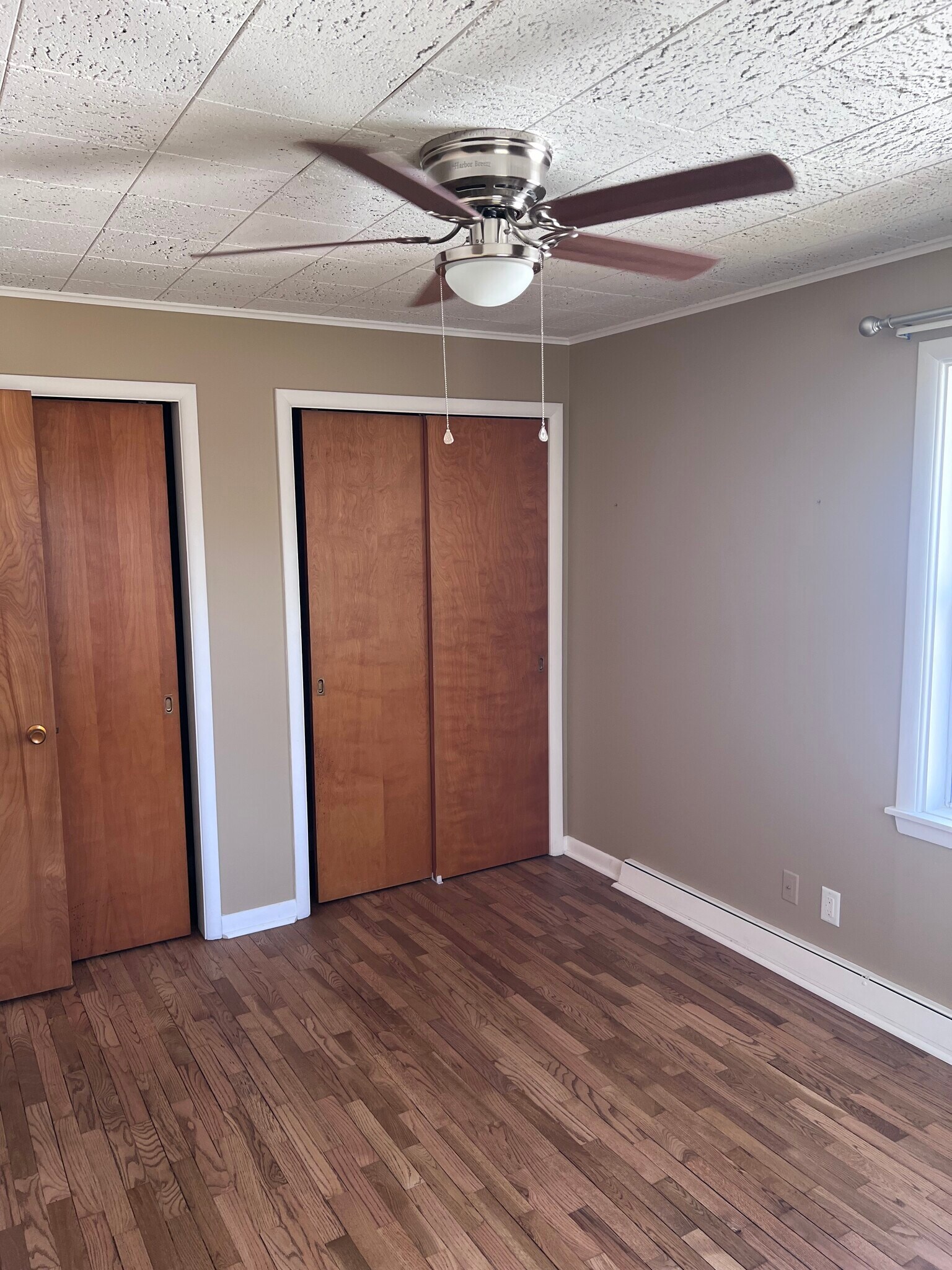 Closet - 119 N Washington St