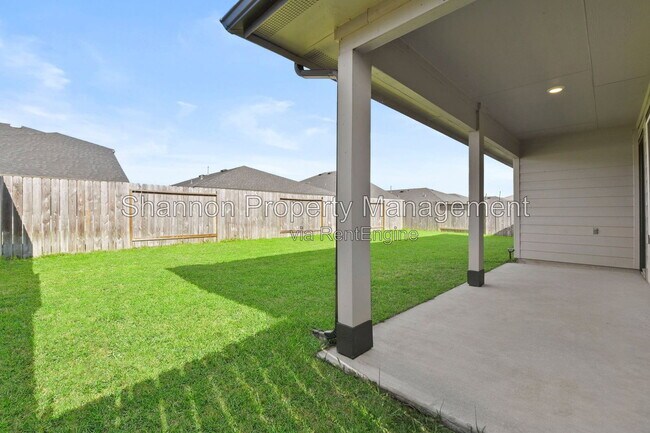 Building Photo - 7915 Murciana Dr