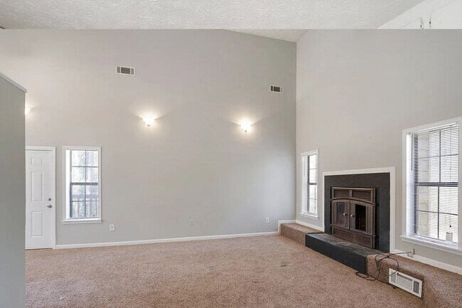 Building Photo - 4 bedrooms & 2 bath in Decatur!