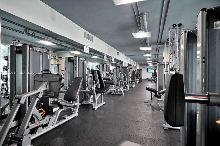 Building Photo - 60 SW 13th St