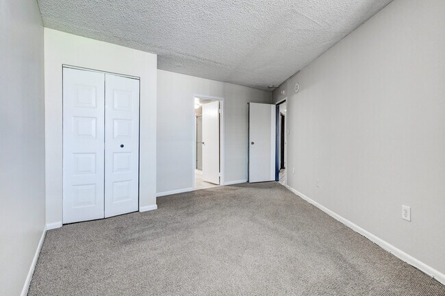 Building Photo - 205 E Joppa Rd
