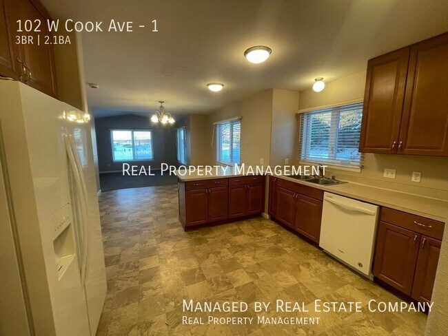 Building Photo - 102 W Cook Ave