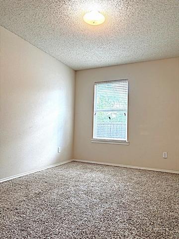 Building Photo - 9805 Nixon Dr