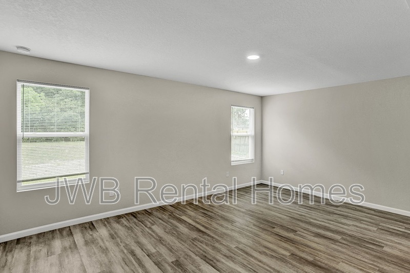 Building Photo - 13485 Pate Rd W