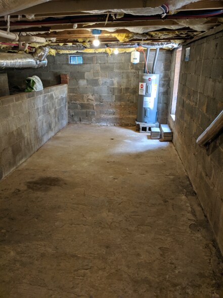 Building Photo - 21 Kentucky Dr