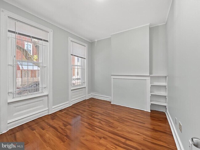 Building Photo - 2023 N Gratz St