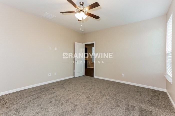 Building Photo - 928 Nicole Way
