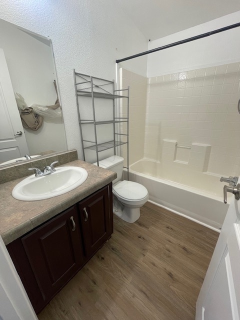 Building Photo - 23686 Lodge Dr